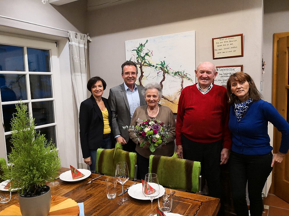 06.11.2018 - 85. Geburtstag Leopoldine Stierschneider