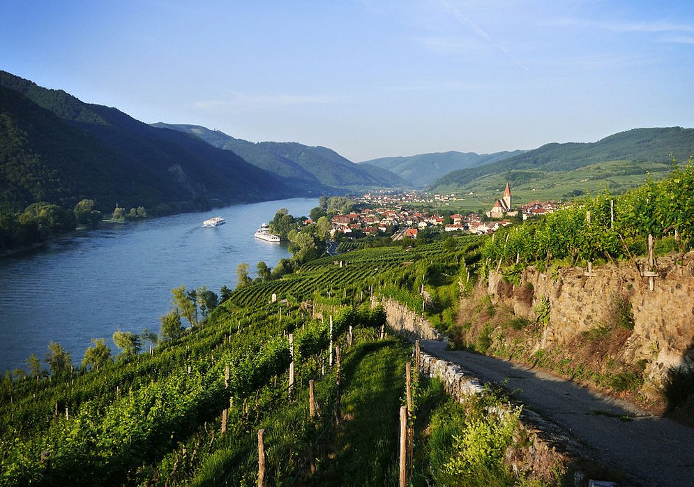 view from the panorama path Achleiten (photo: Alexander Pfeffel - photography.pfeffel.at)